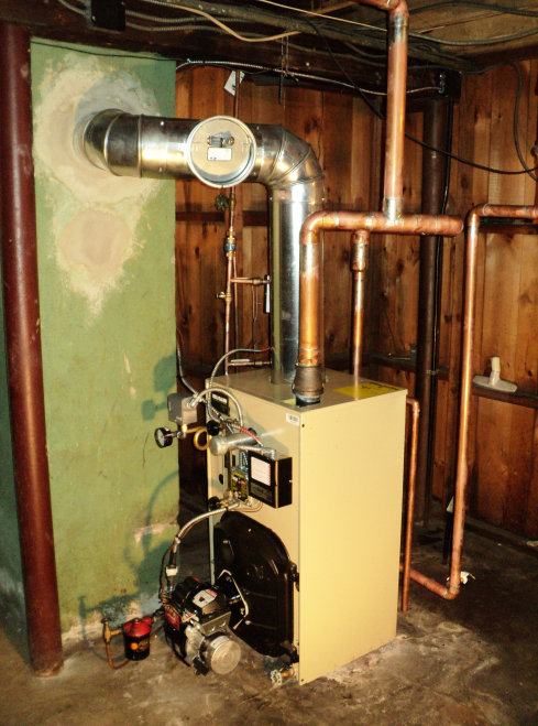 Weil McLain oil steam boilers with an automatic digital water feeder is what we install in Sussex, Hudson, Morris, and Middlesex.